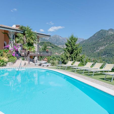 Residence Terry Tremosine Bagian luar foto