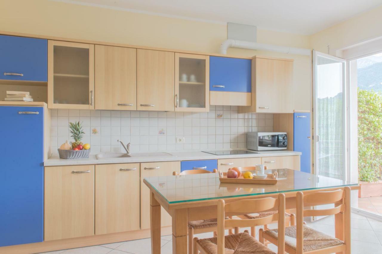 Residence Terry Tremosine Bagian luar foto