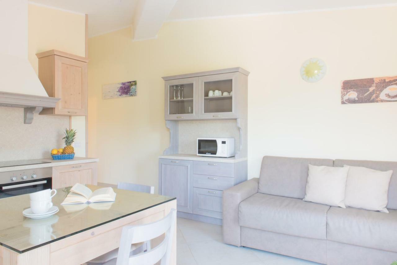 Residence Terry Tremosine Bagian luar foto