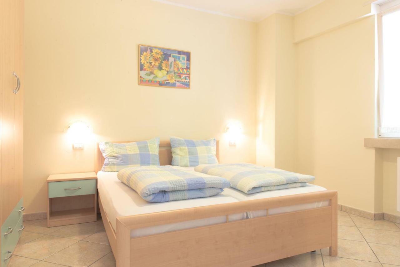 Residence Terry Tremosine Bagian luar foto