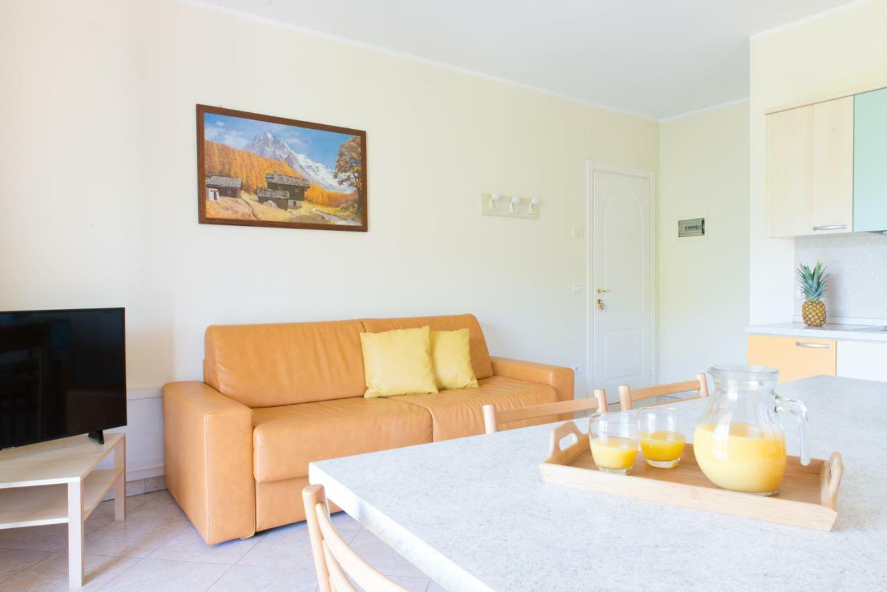 Residence Terry Tremosine Bagian luar foto
